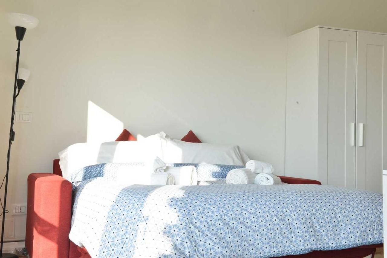 City Center - Luigi&Carolina Apartments - By Host4U Pavia Eksteriør billede